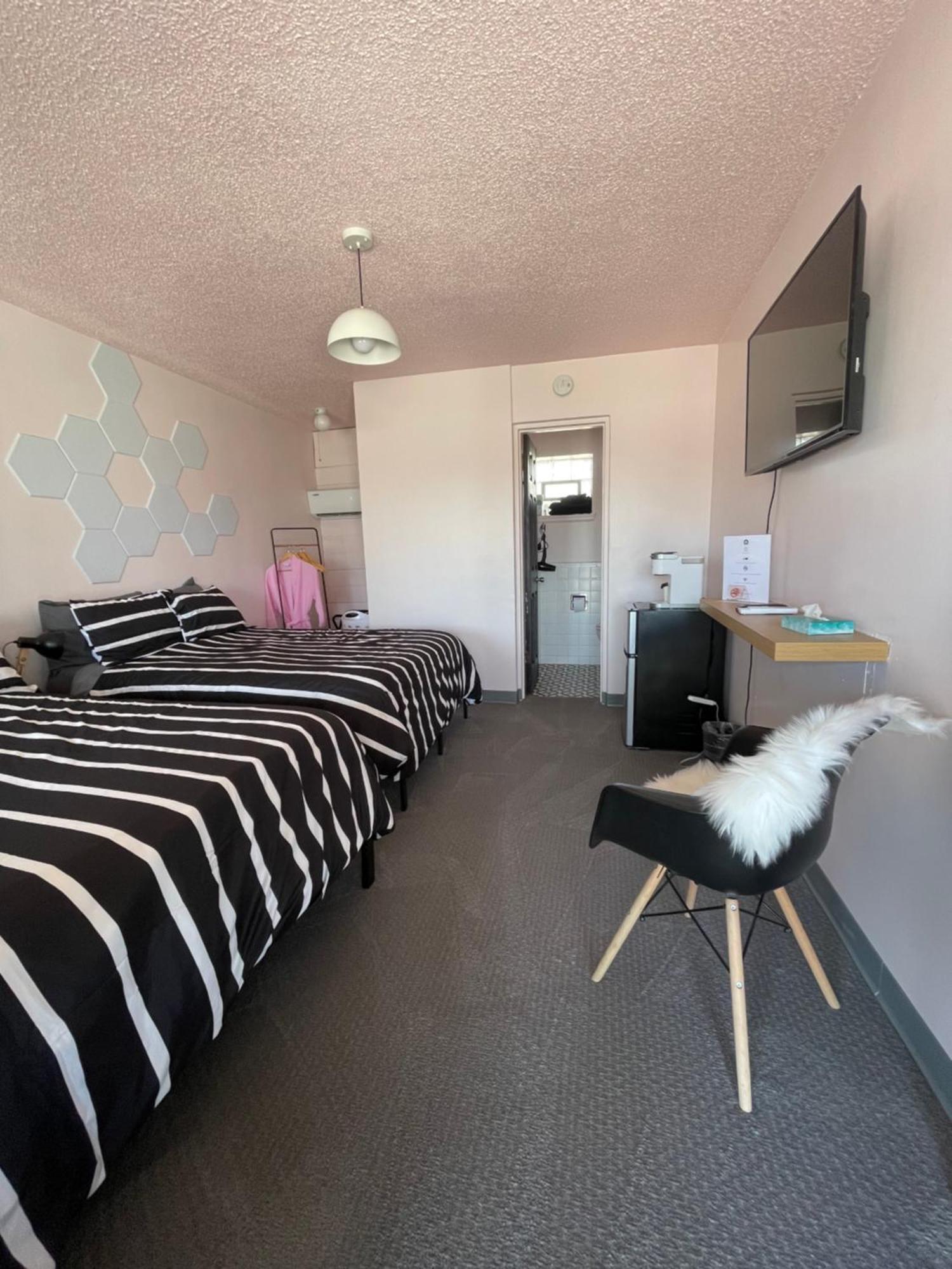 Rainbow Motel Ґрілі Екстер'єр фото