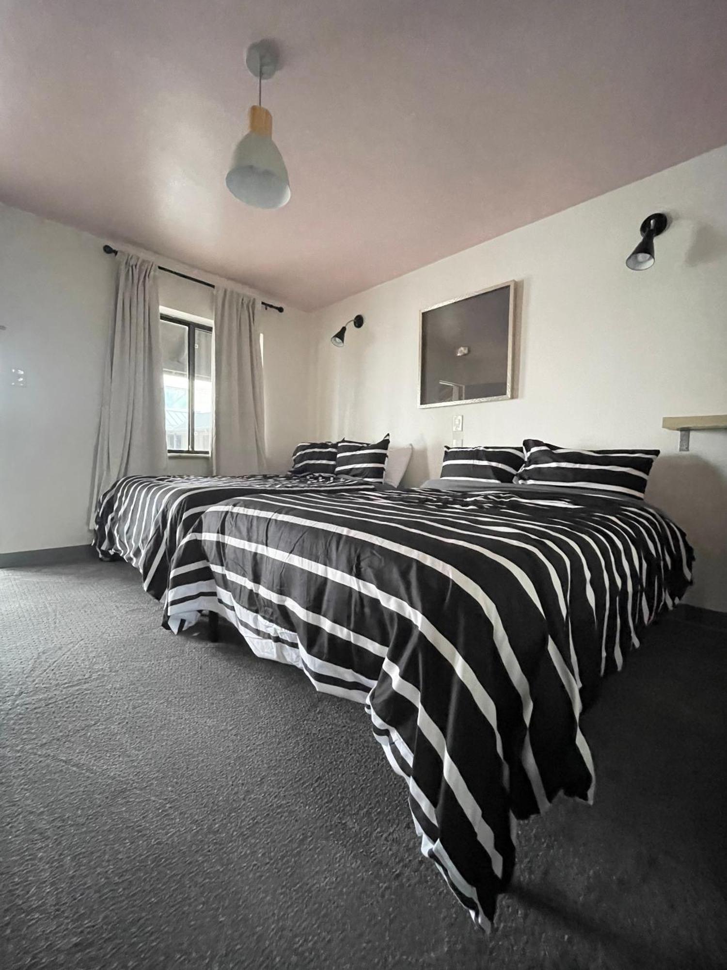 Rainbow Motel Ґрілі Екстер'єр фото