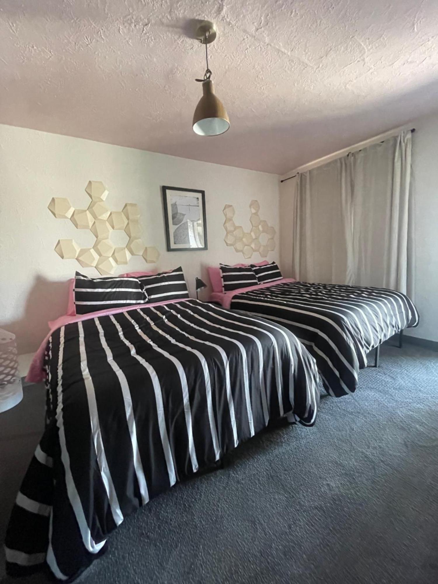 Rainbow Motel Ґрілі Екстер'єр фото